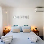 Vulcano فيلة مارينا دي راغوزا